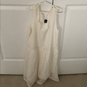 girls white crochet/cutout pattern dress